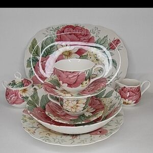 Nikko Rose Garden Floral Dinnerware Set